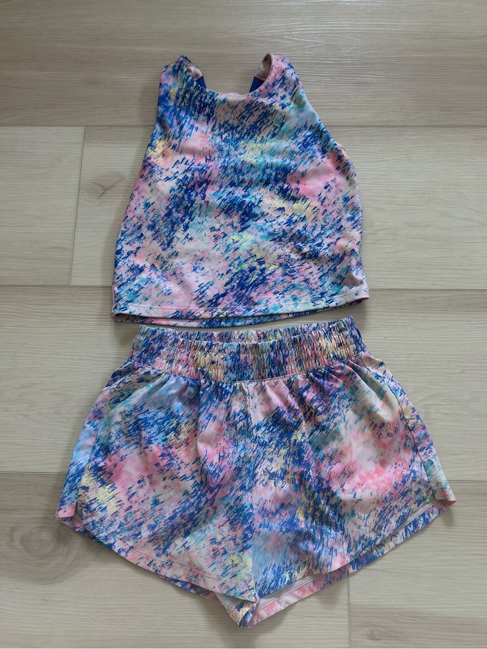 DSG girls matching shorts and tank